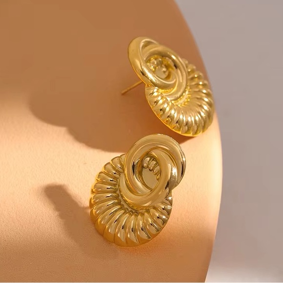 NEW💎18K Gold Plated Vintage Earrings*Statement Earrings - Picture 6 of 8